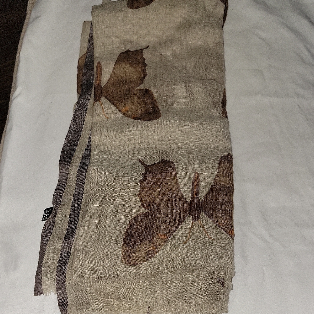 Butterfly Print Scarf in Beige and Brown - Picture 3 of 4